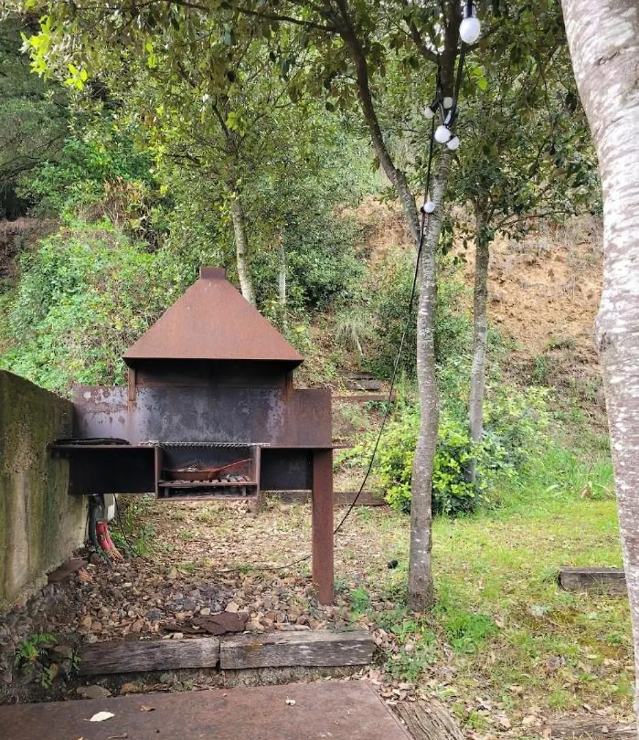 别墅 The Black Line House 奥洛特 西班牙